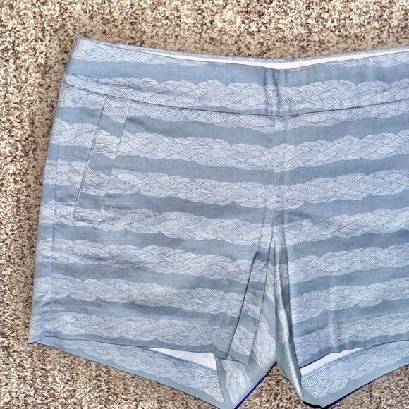 J. Crew Women's Pull On Blue Striped Stretch Summer Shorts Size 8 - Picture 6 of 9